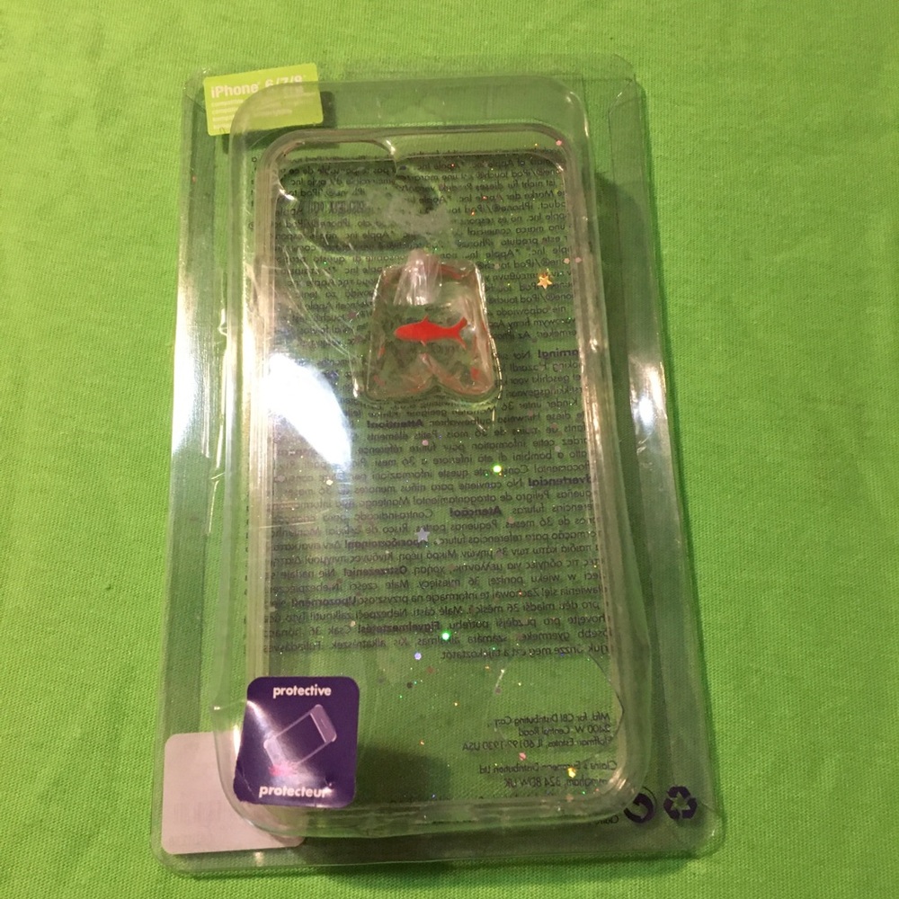 iPhone Fishy Cover